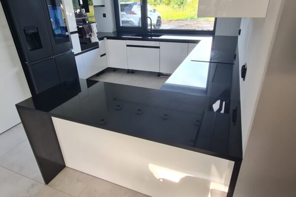 plytki_schody_blaty_granitowe_kwarc_naturalny_reda_gdansk_lebork_slupsk (5)